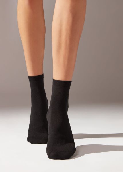 Limited Short Socks 019 Black Short Socks With Trimmed Cuffs Calzedonia Women